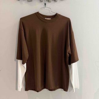 T-SHIRT HONG KONG MARRONE